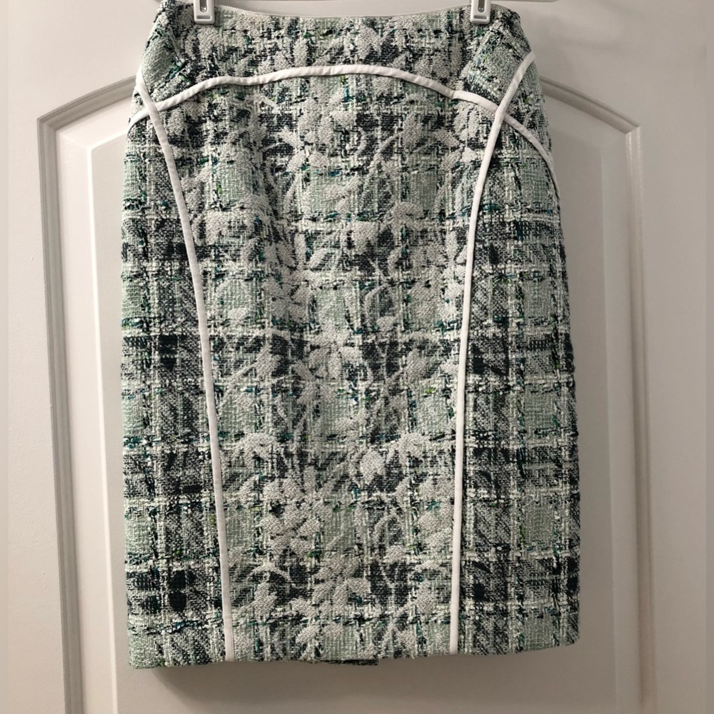 NWOT Lafayette 148 New York Multicolor Tweed Pencil Skirt